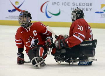 Канадцы стали чемпионами мира по следж хоккею