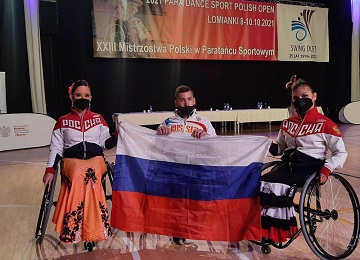 3 золотые и 1 серебряную медали завоевали российские спортсмены на открытом чемпионате Польши по танцам на колясках